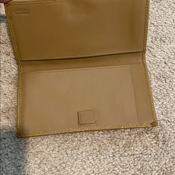 Coach Wallet - Picture 3 of 6